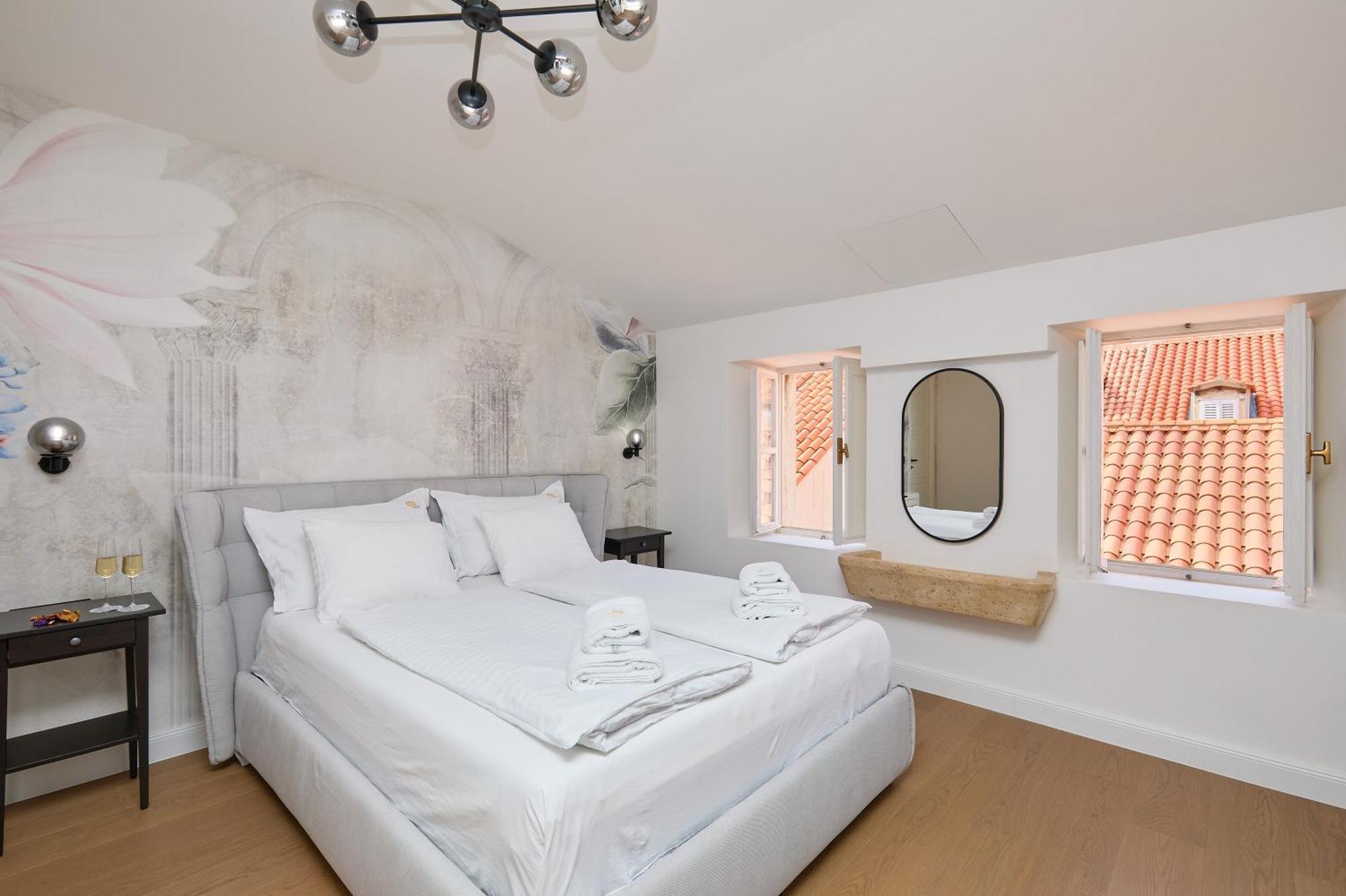 Tudisi Lux Suites By Dominium Дубровник Екстериор снимка